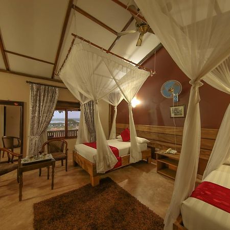 Pakuba Safari Lodge Nwoya Esterno foto